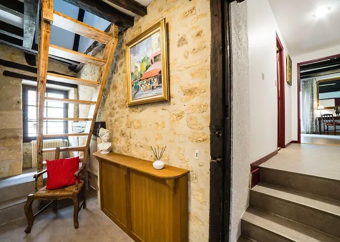 Duplex Cite Medievale דירה